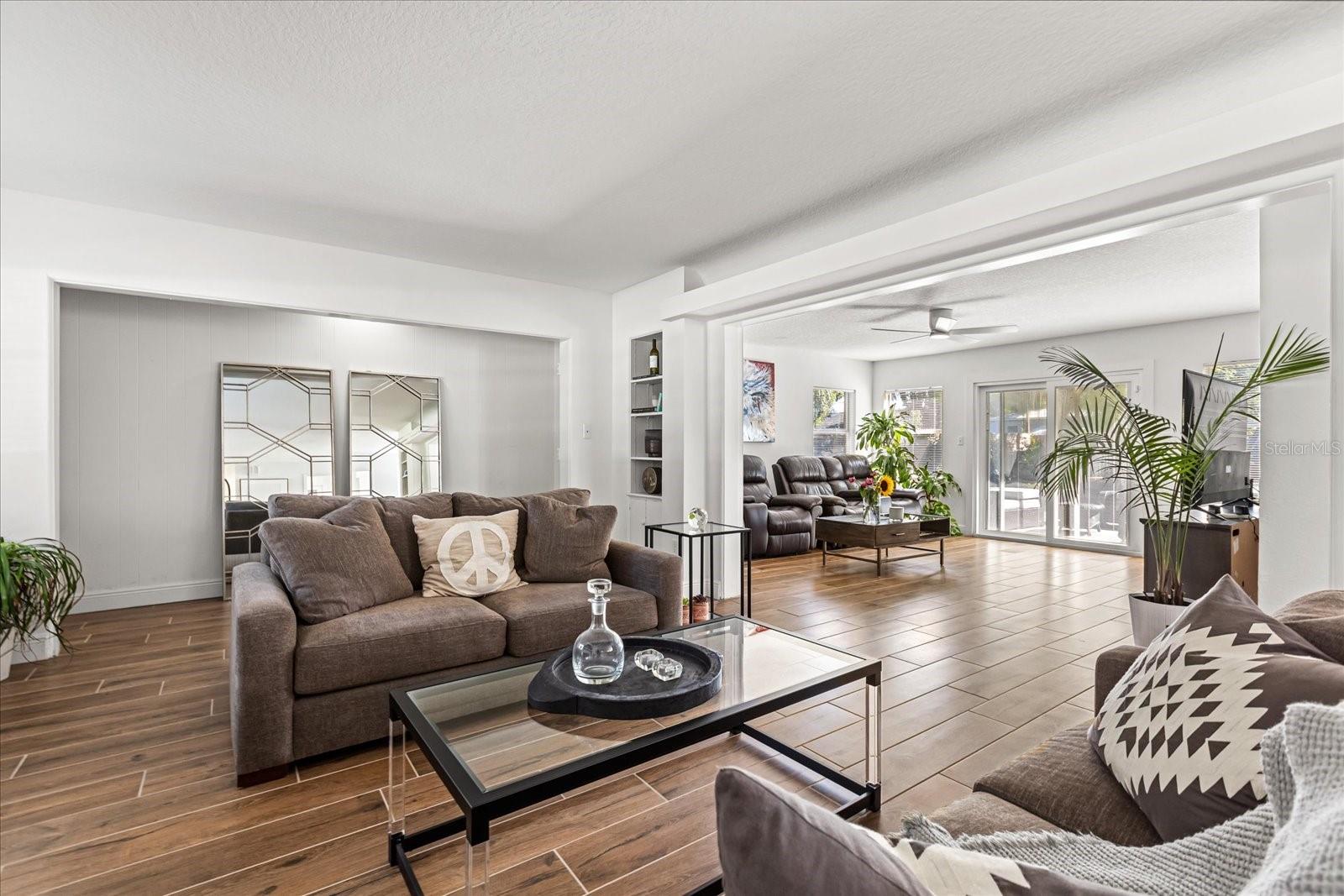 2418 Euston Rd Property Photo 8