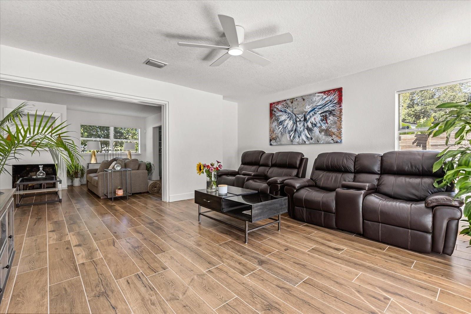2418 Euston Rd Property Photo 9