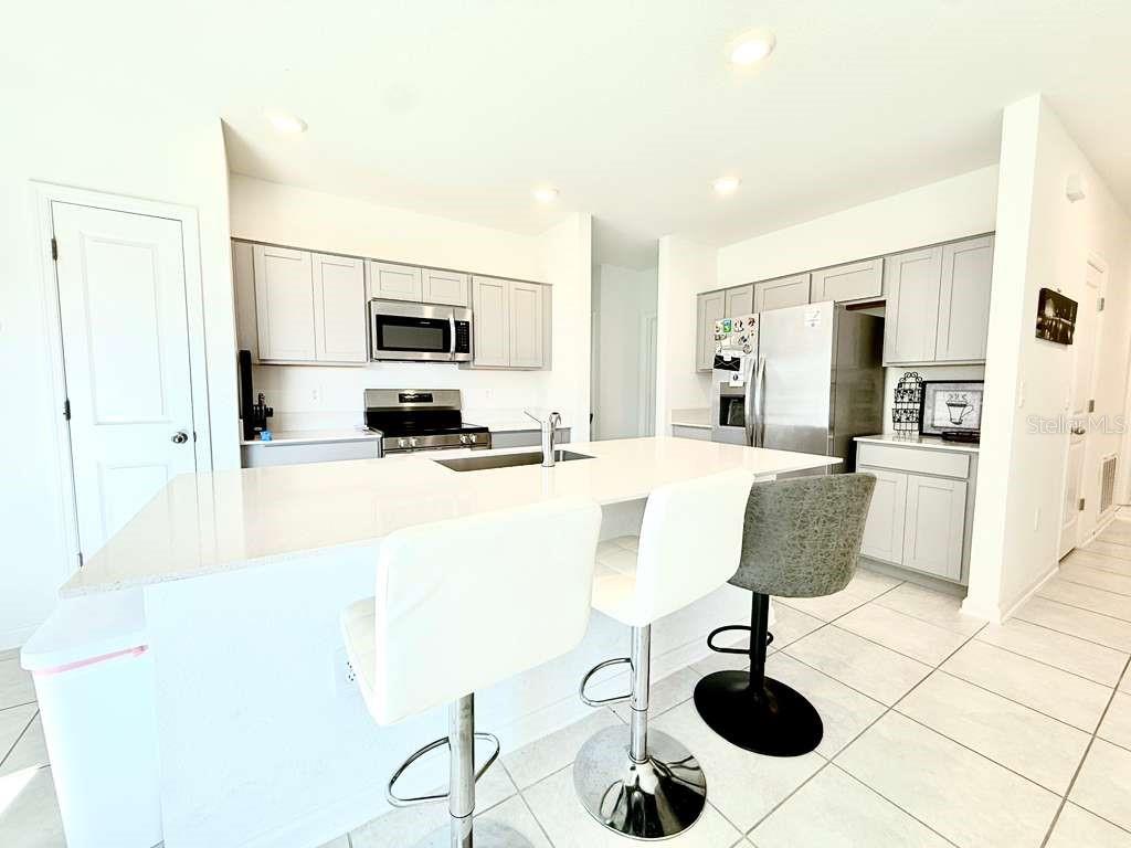 1662 Teagan Ln Property Photo 6