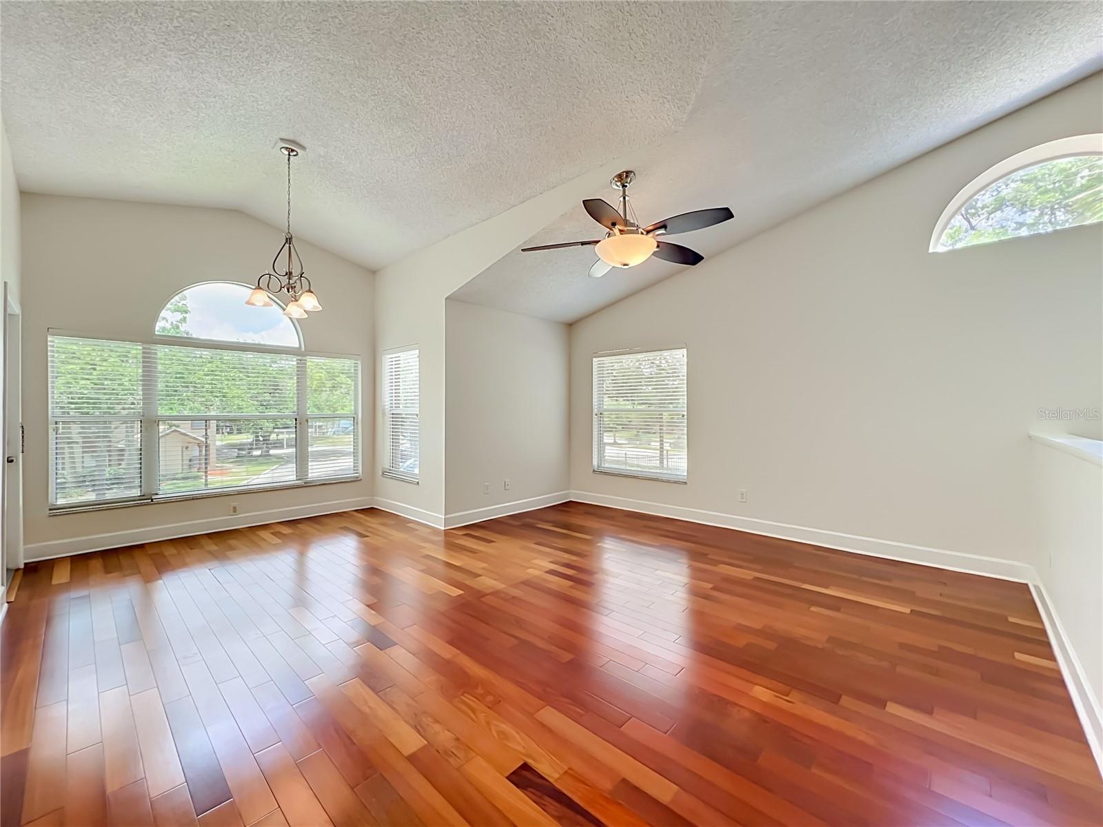 5464 E Michigan St #5464-8 Property Photo 4