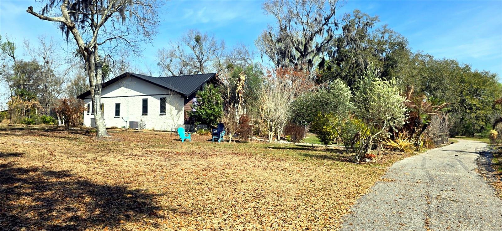 14820 County Road 48 Property Photo 1