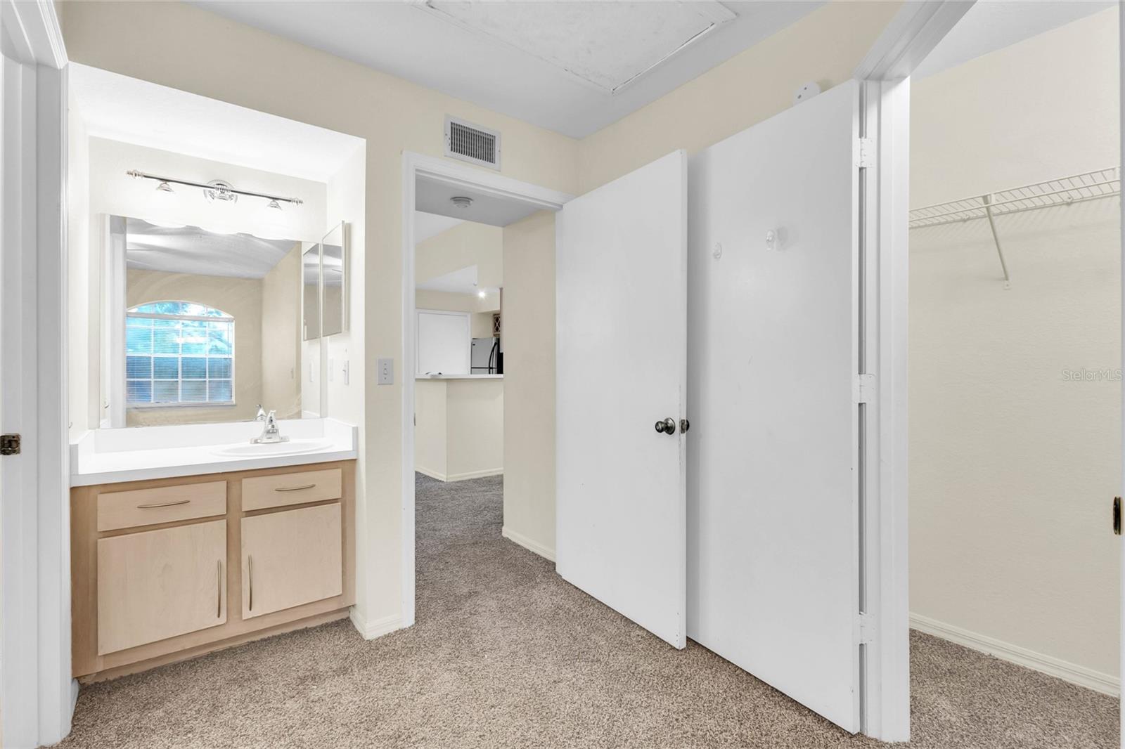 7280 Westpointe Blvd #831 Property Photo 25