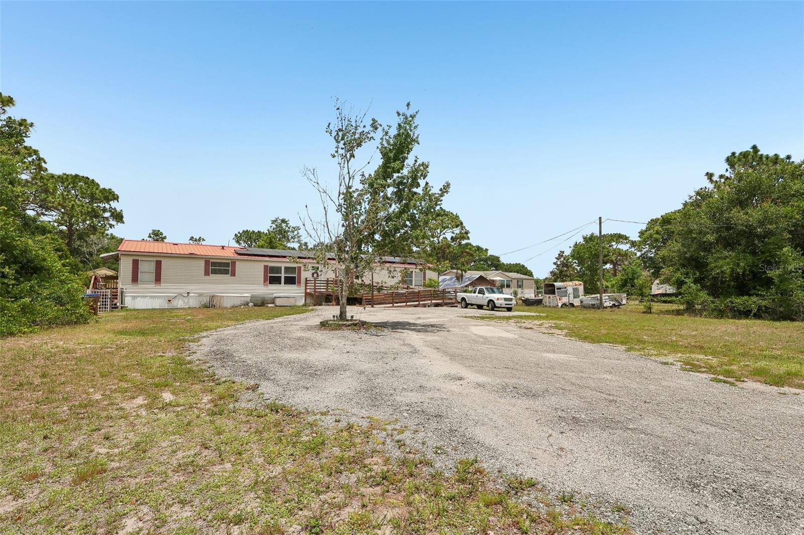 9085 Mercury Dr Property Photo 3