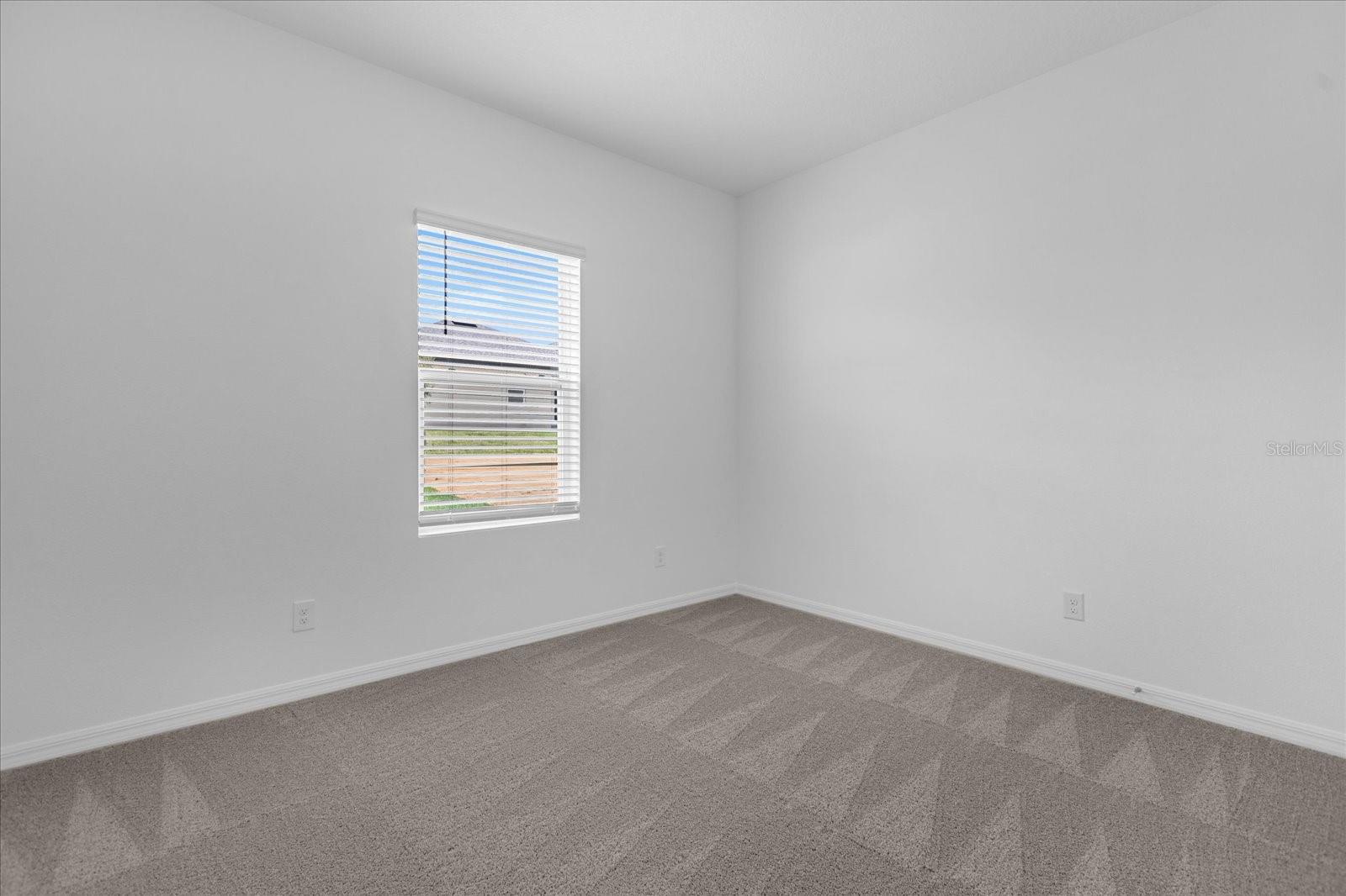 2306 Lancashire St Property Photo 39