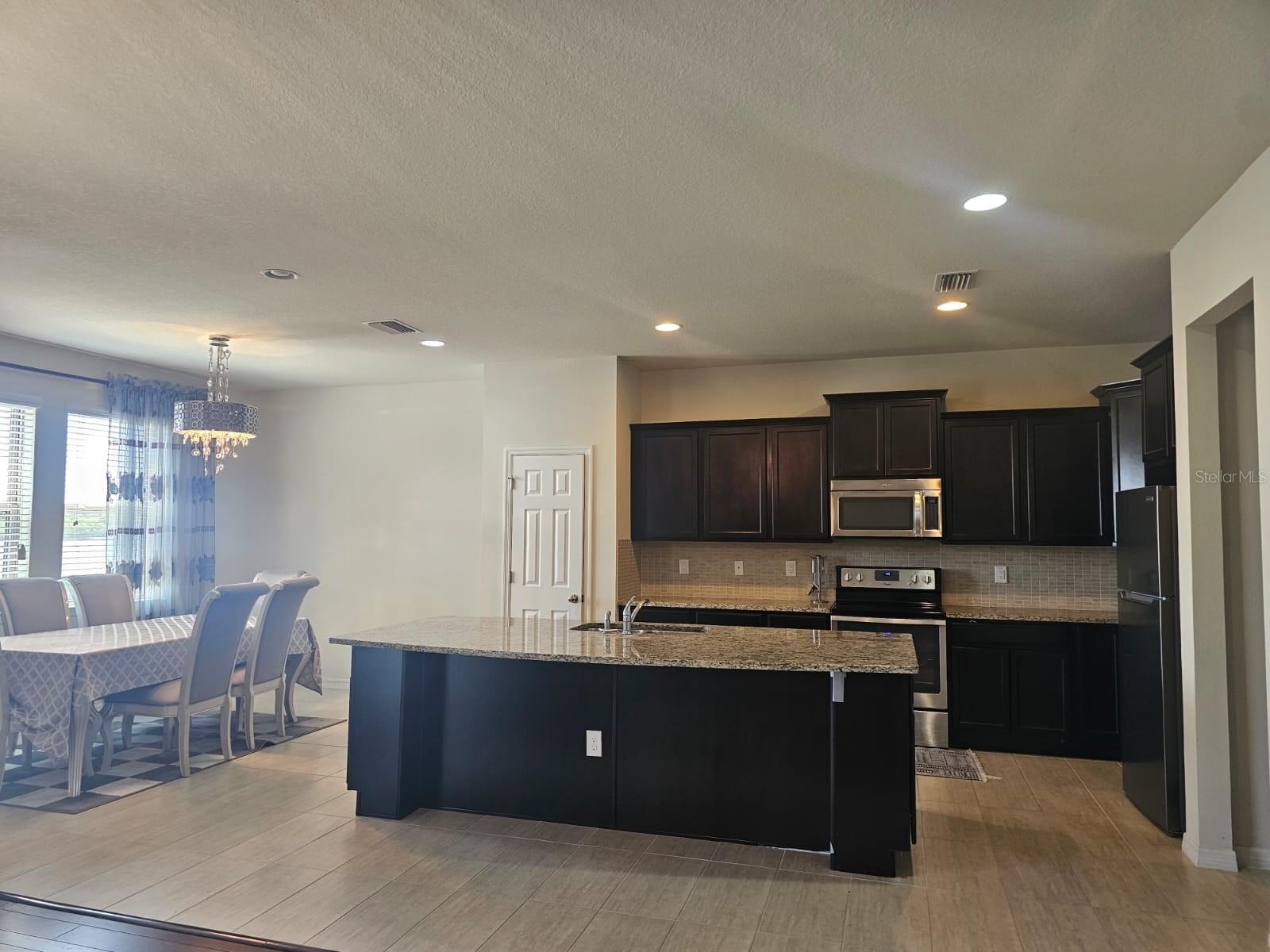6022 Sweet Birch Dr Property Photo 10