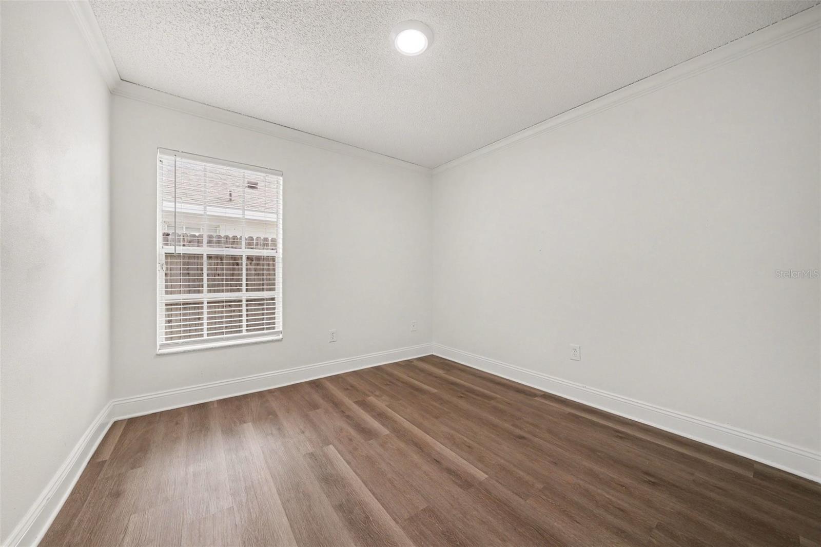 4533 Bridgeton Ln Property Photo 10