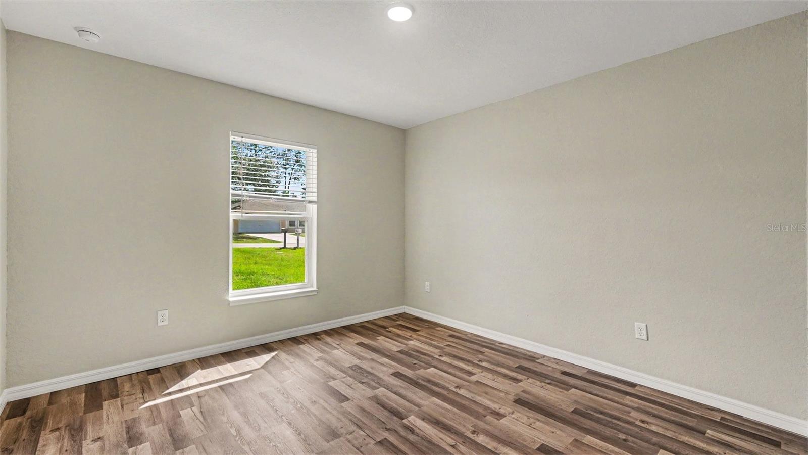5360 Sw 164th Street Rd Property Photo 9