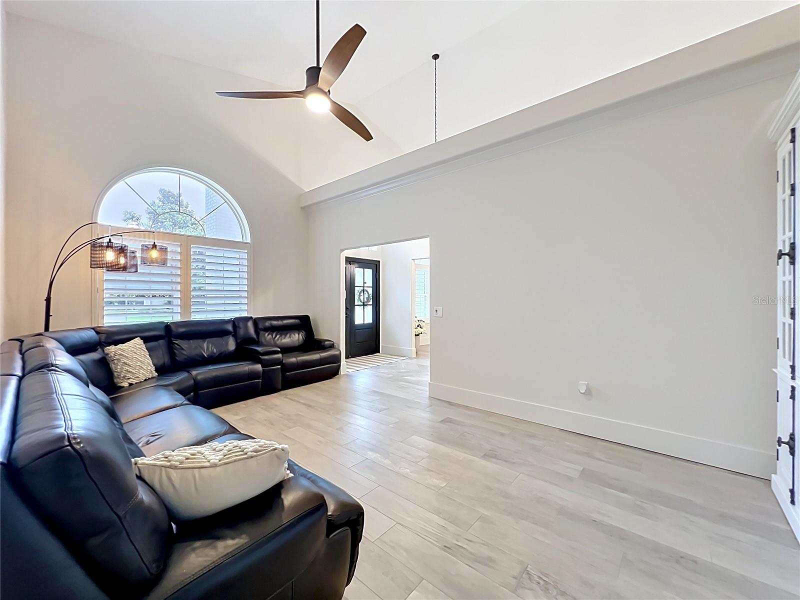 34449 Parkview Ave Property Photo 11