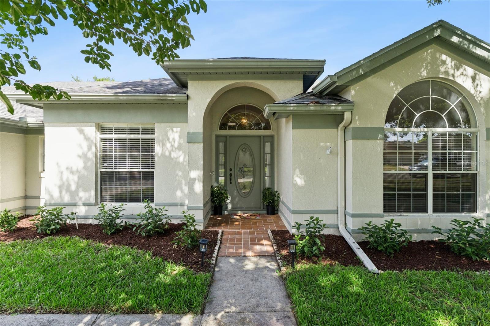 3883 Kingston Oaks Cv Property Photo 1
