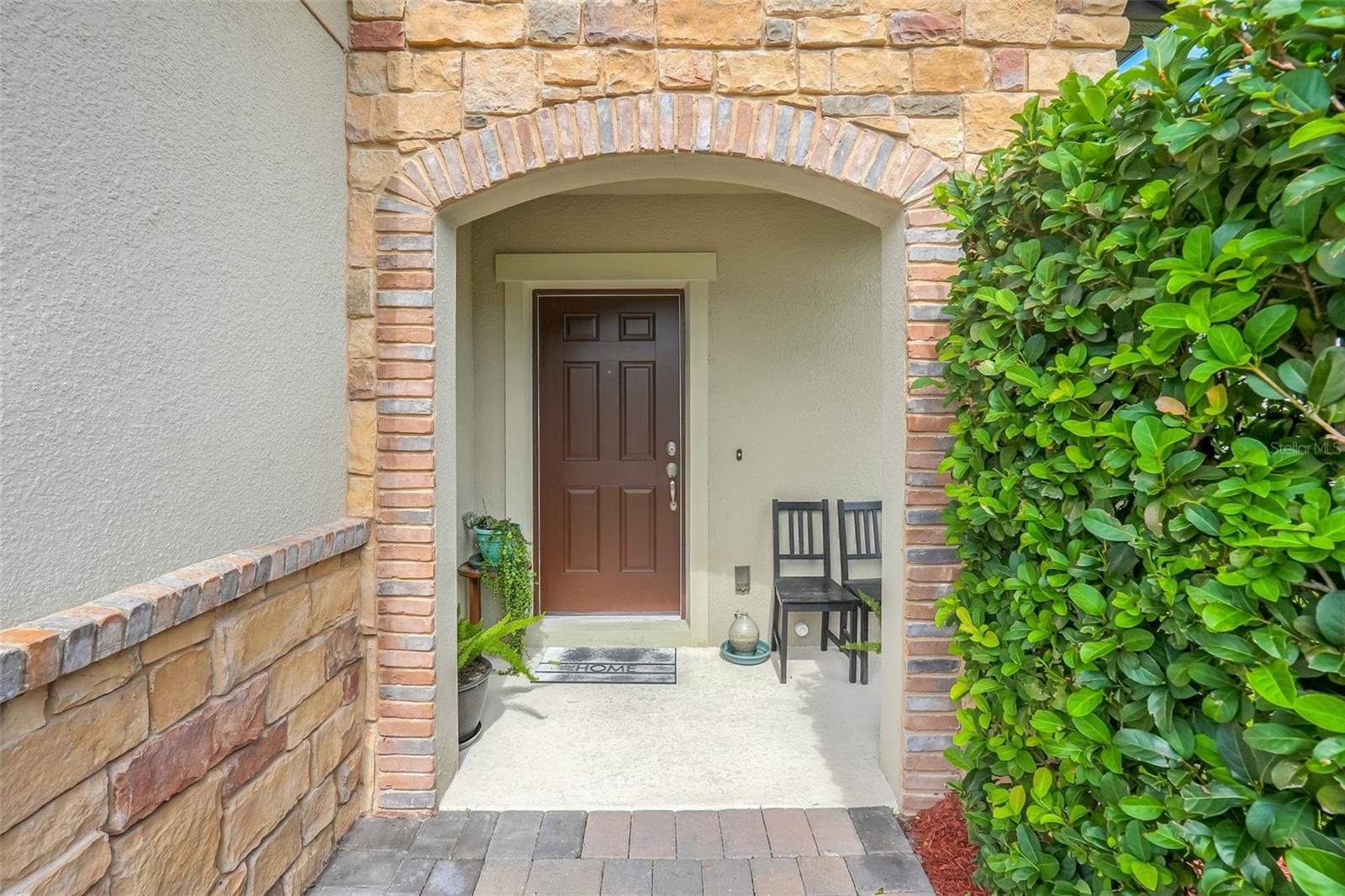 2948 Crest Dr Property Photo 5