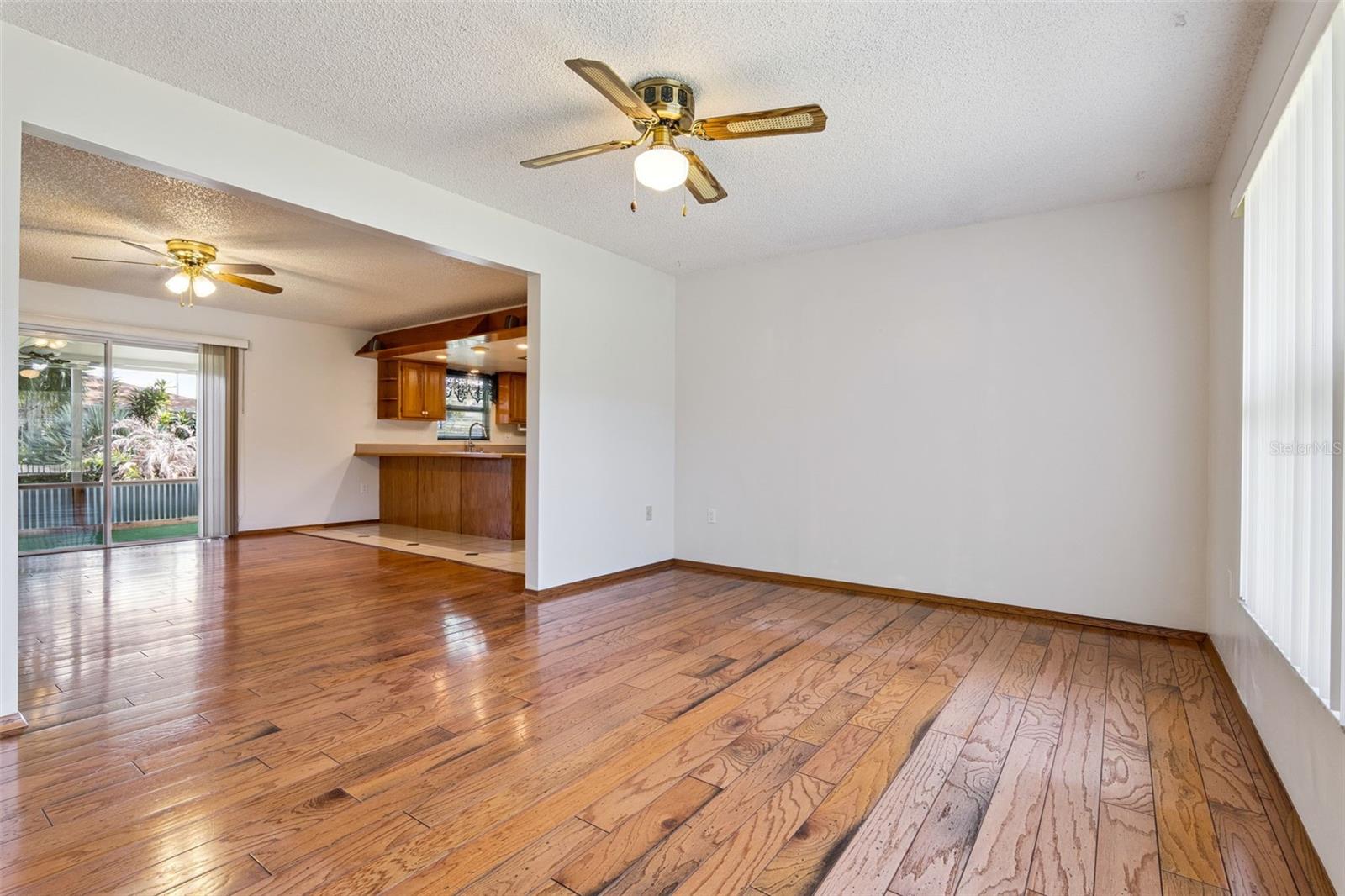 4101 Playa Ct Property Photo 7