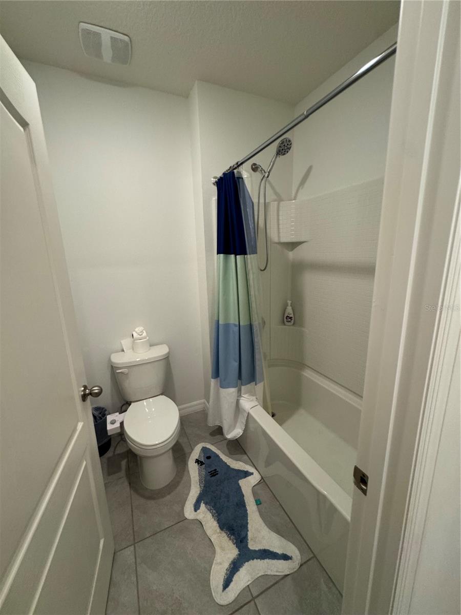 325 Charles Dr Property Photo 37