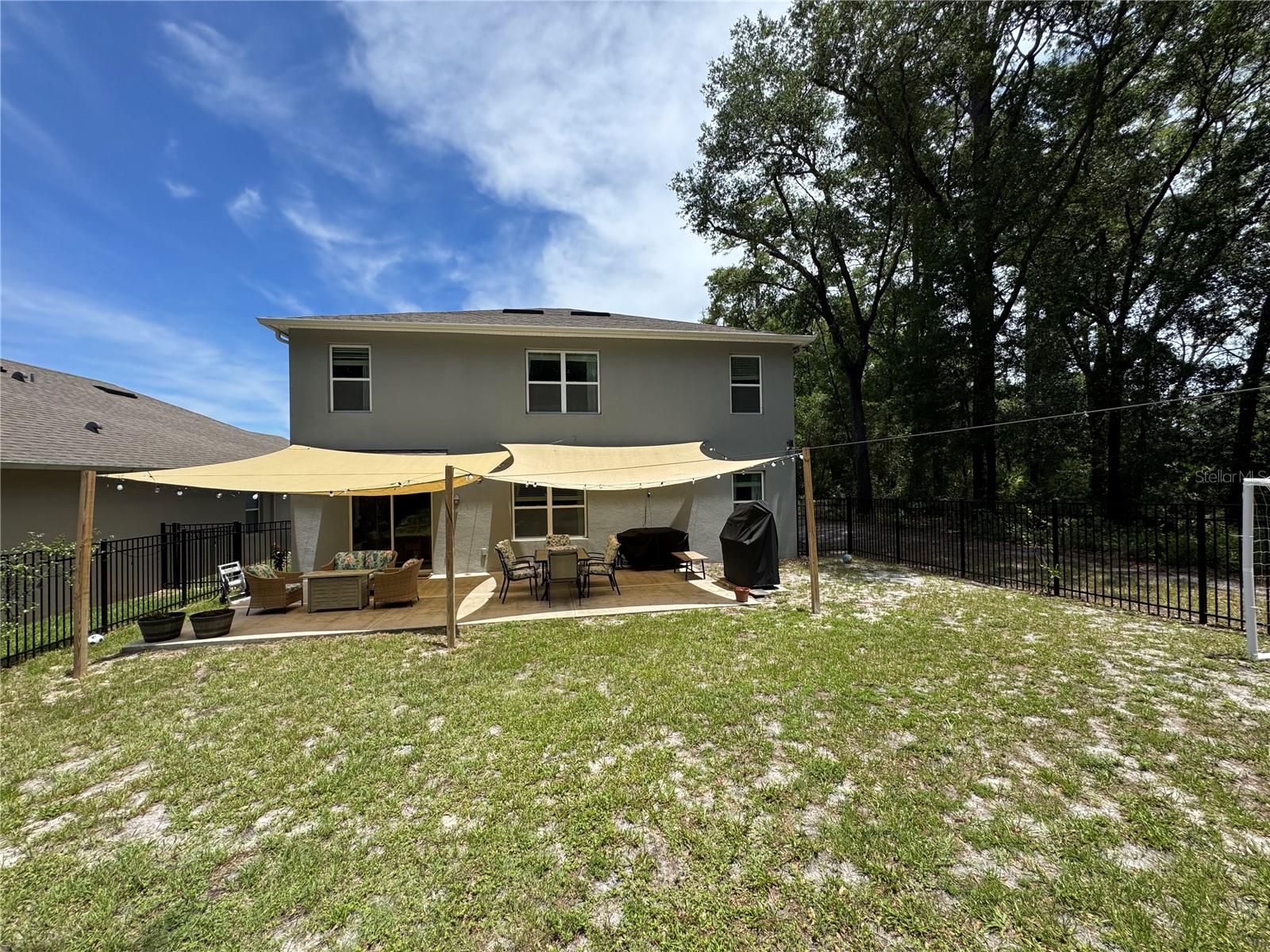 325 Charles Dr Property Photo 41