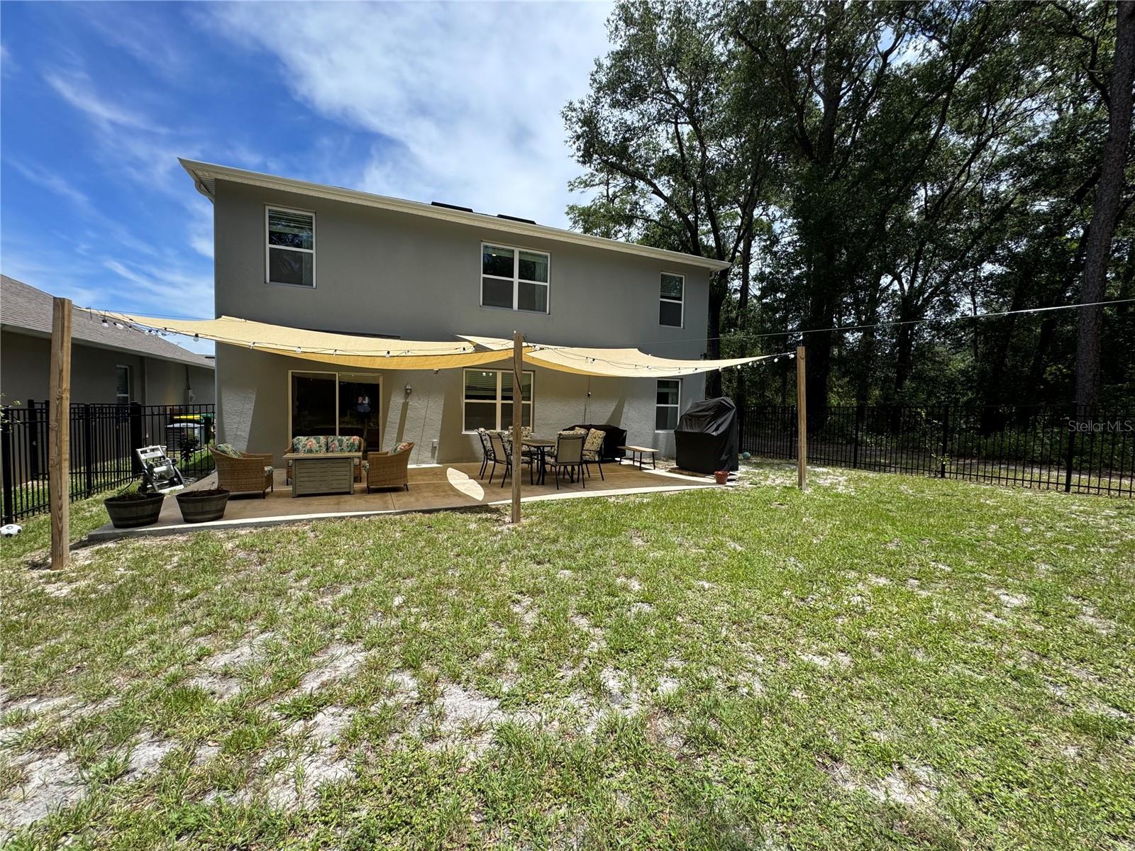 325 Charles Dr Property Photo 42