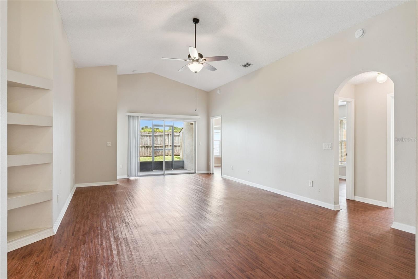 13831 Guildhall Cir Property Photo 2