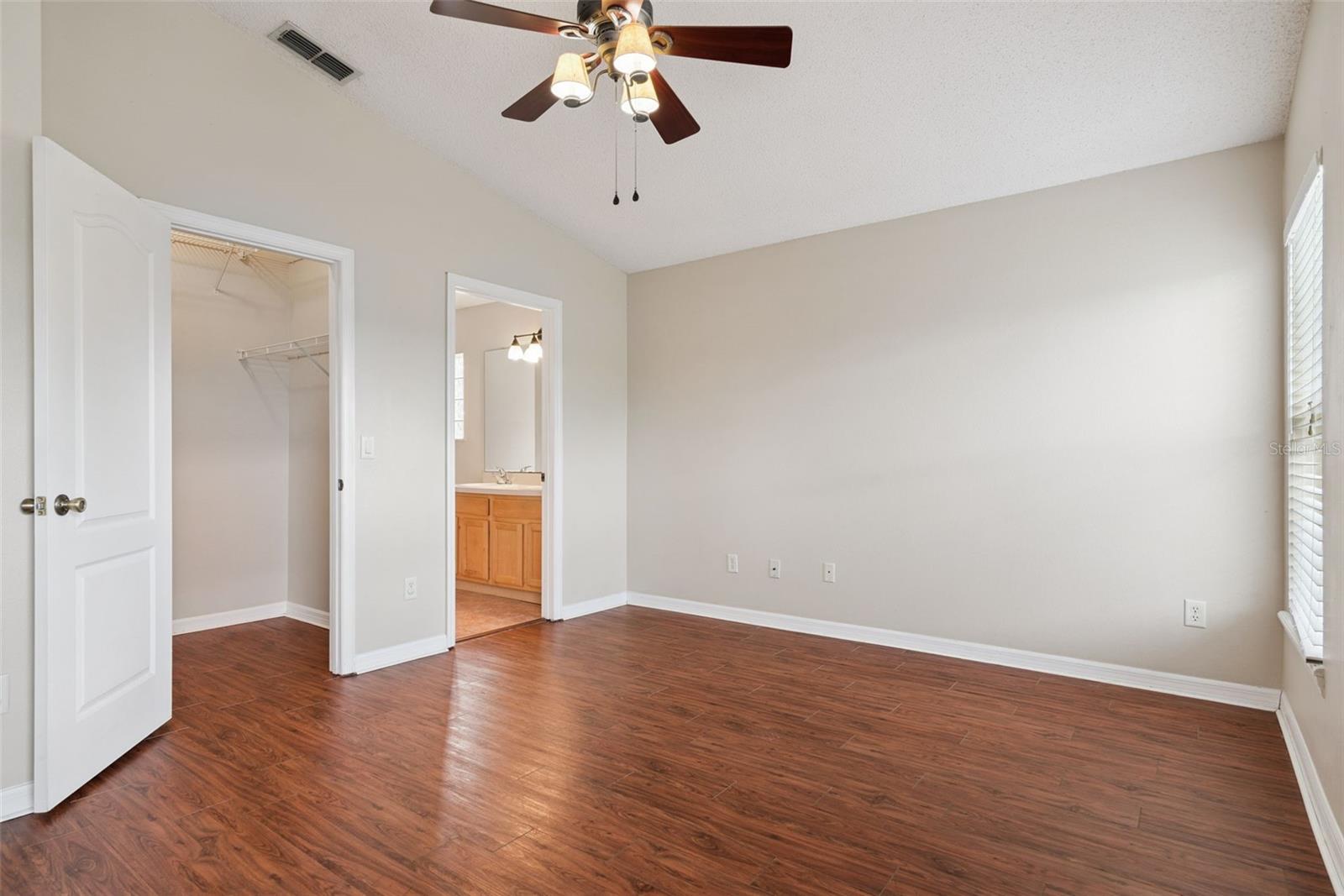 13831 Guildhall Cir Property Photo 9