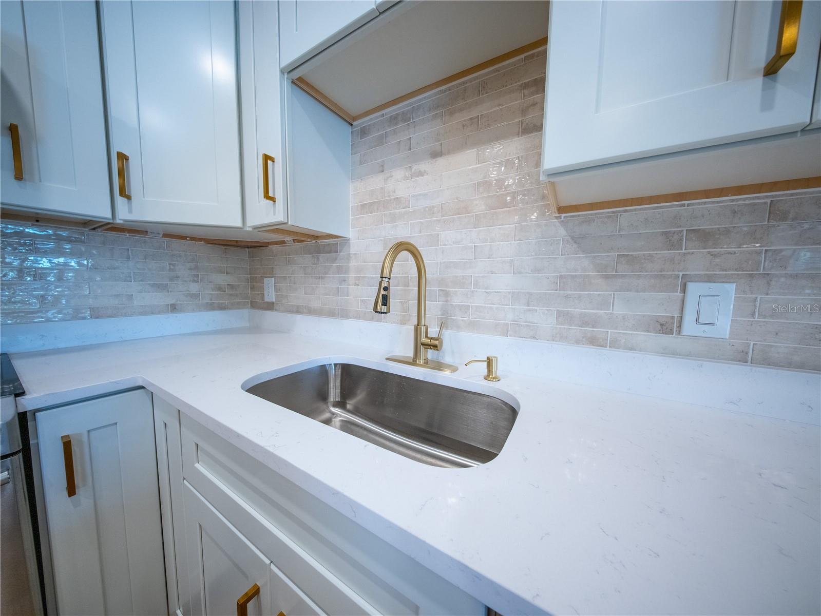 4945 Lescot Ln Property Photo 4