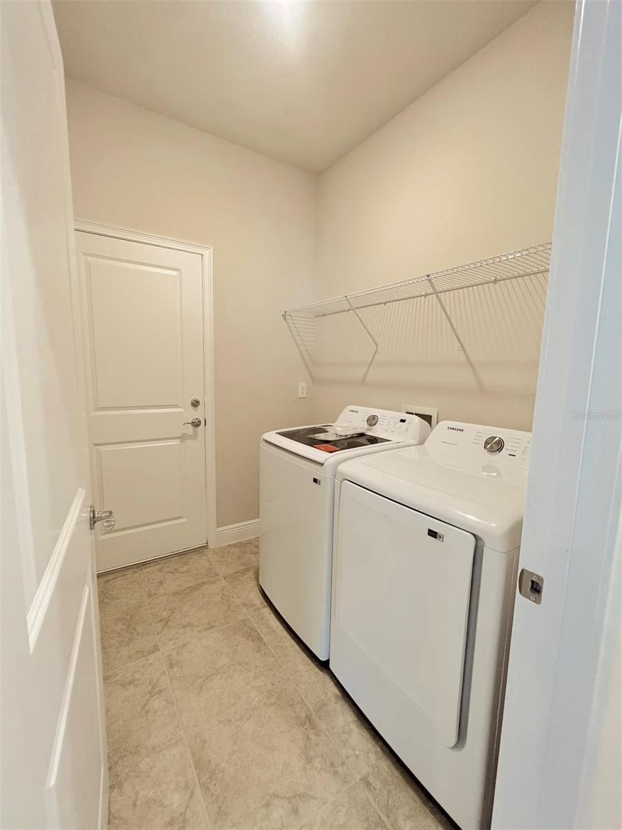 4961 Rain Shadow Dr Property Photo 13