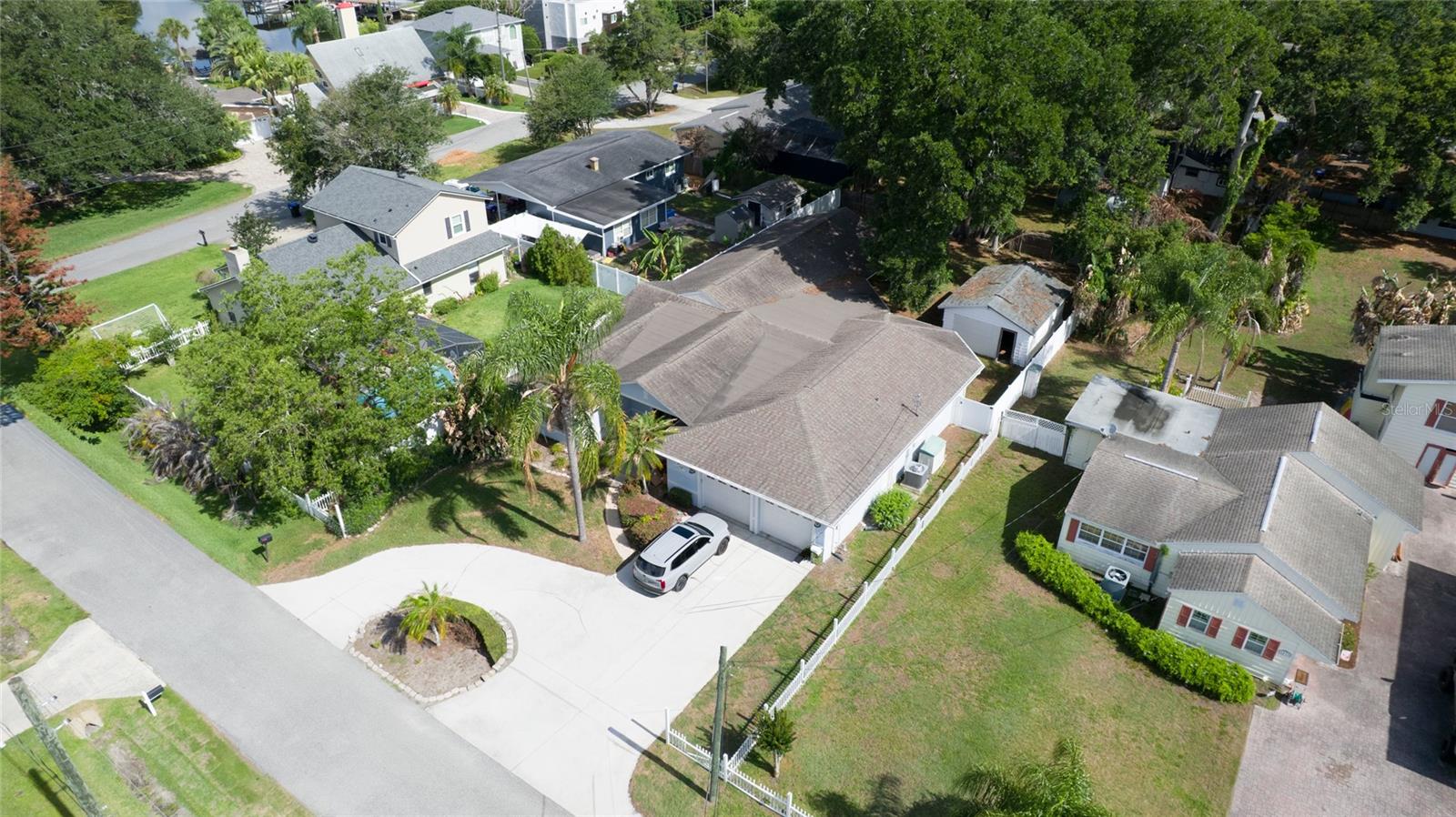 1015 Venetian Ave Property Photo 1