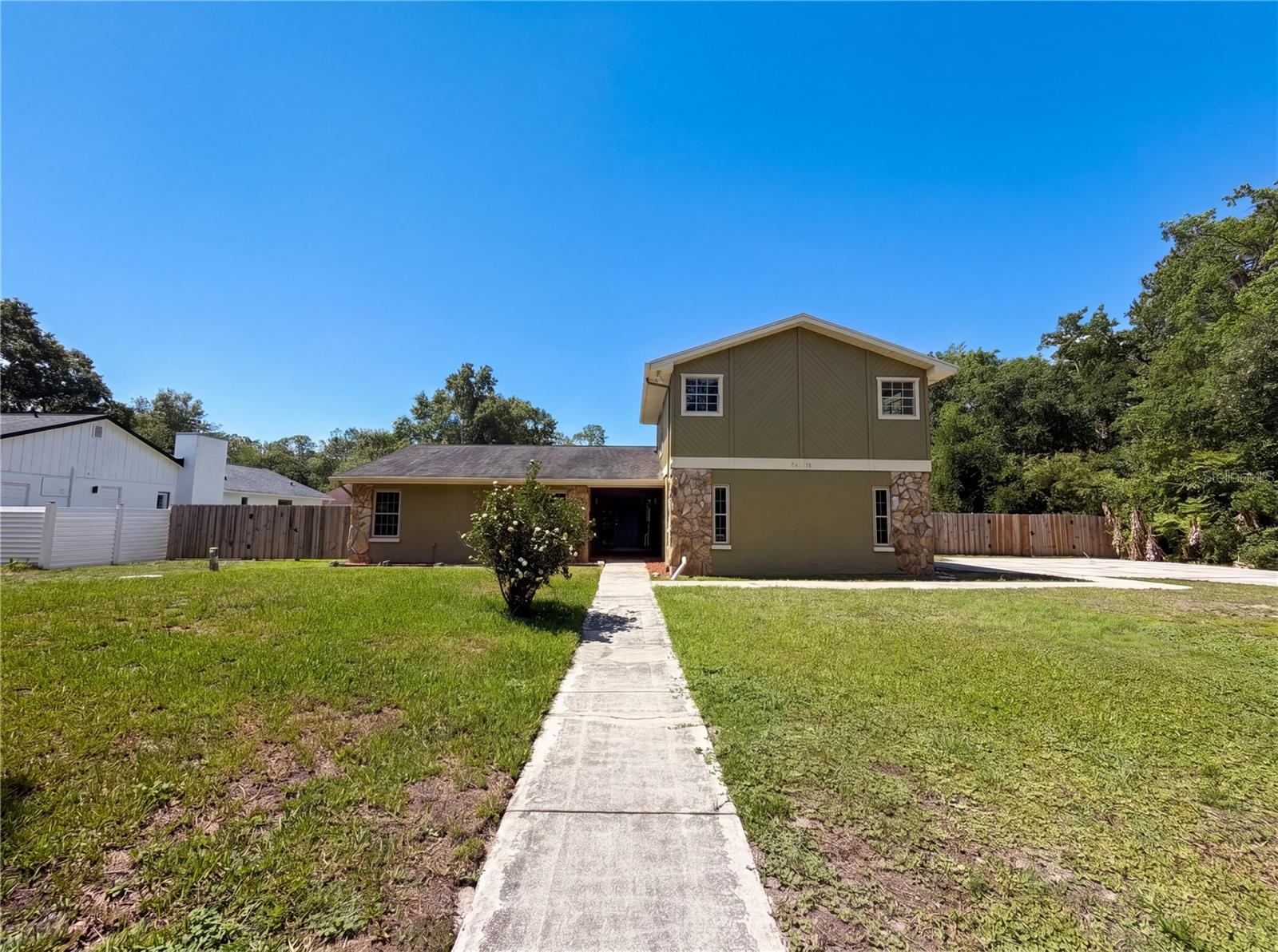 2534 Victarra Cir Property Photo 1