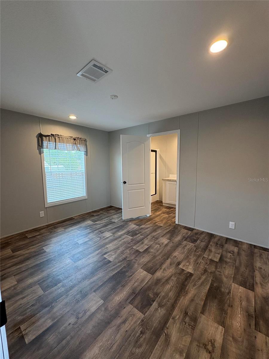 6615 Bandura Ave Property Photo 10