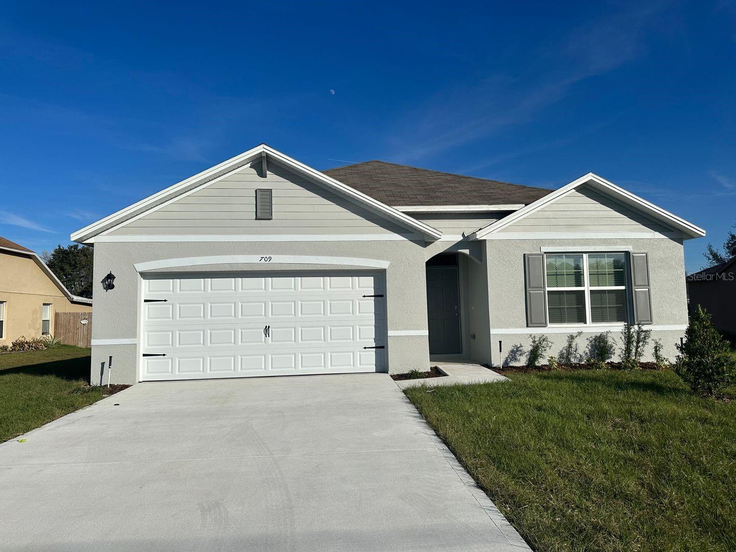709 VERSAILLES LN Property Photo 1
