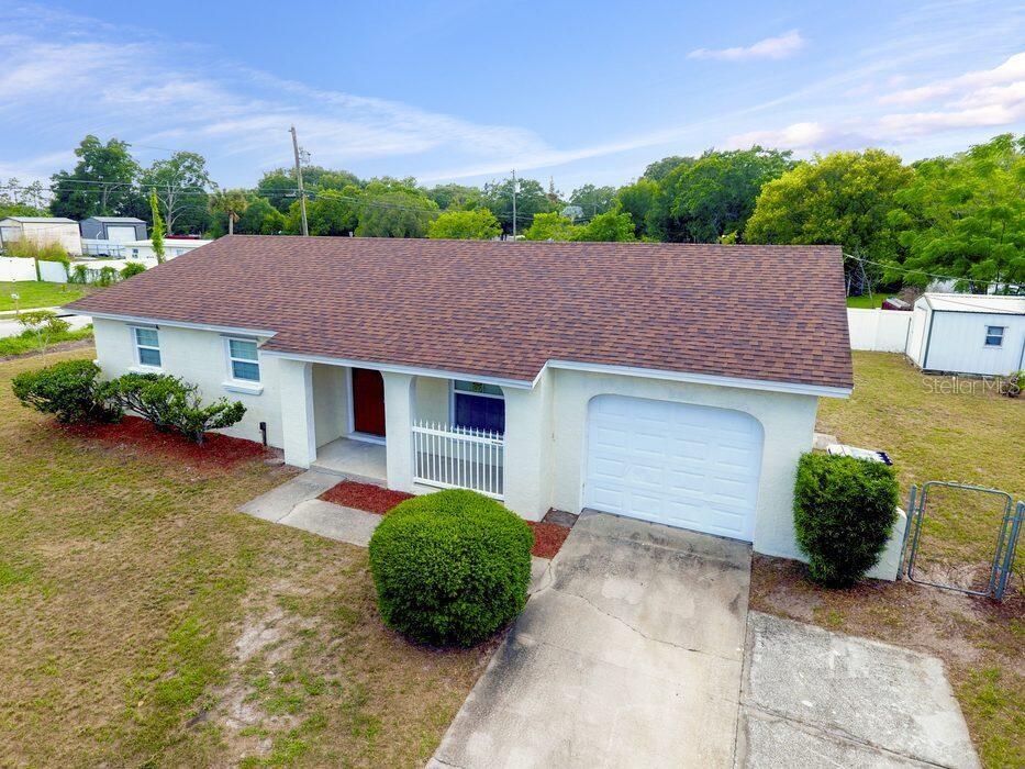 2202 MURDOCK BLVD