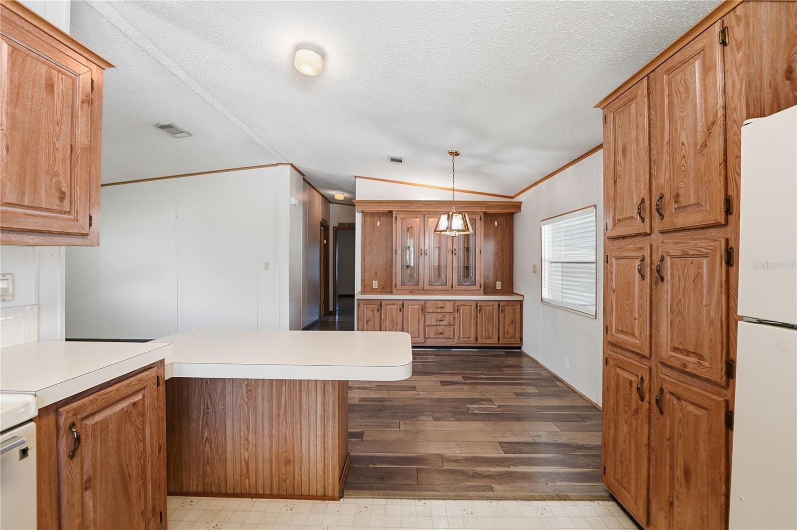 2251 Temple Ln Property Photo 9
