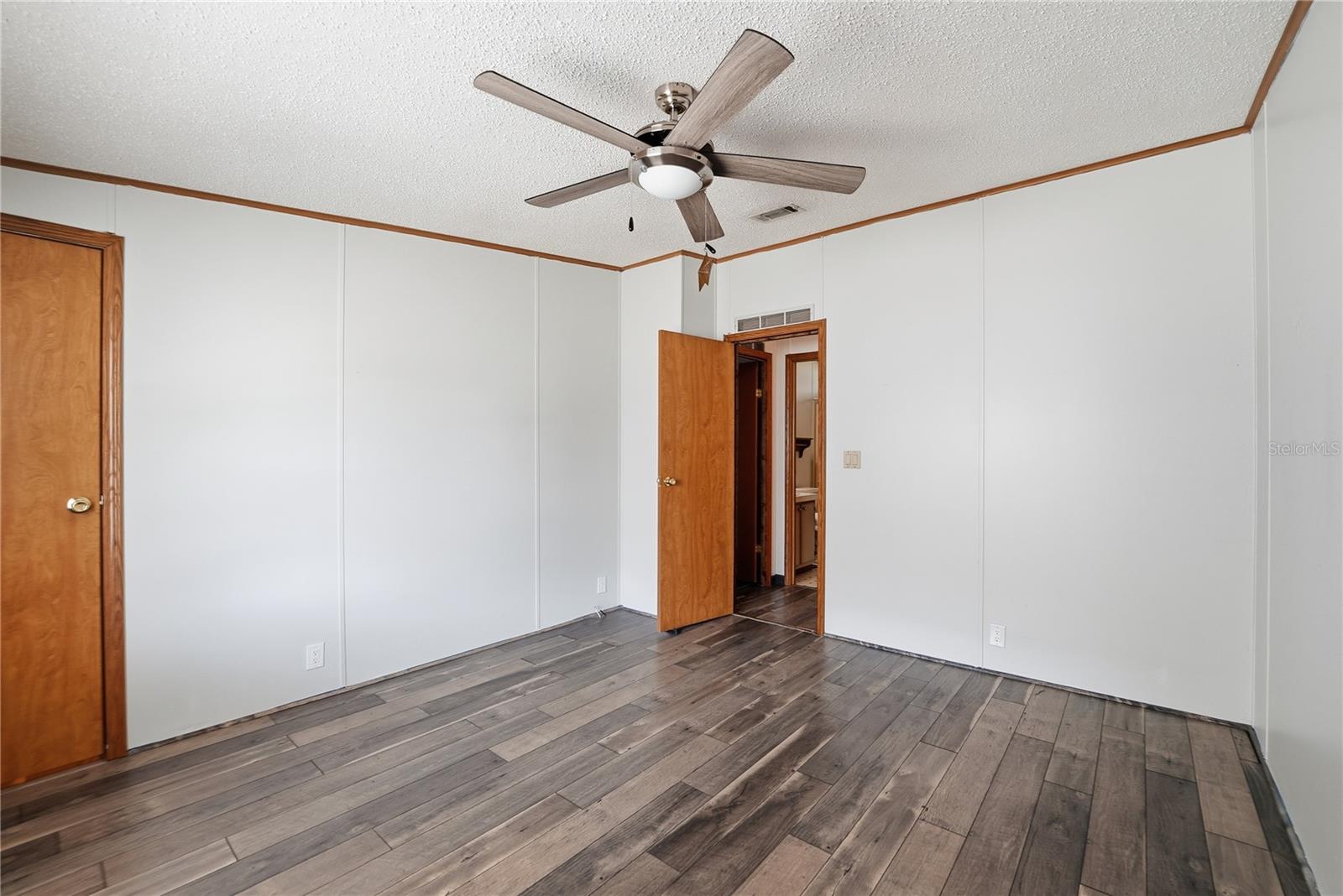 2251 Temple Ln Property Photo 12