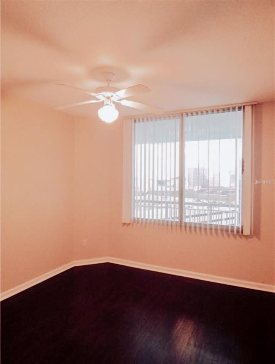 322 E Central Blvd #1104 Property Photo 17