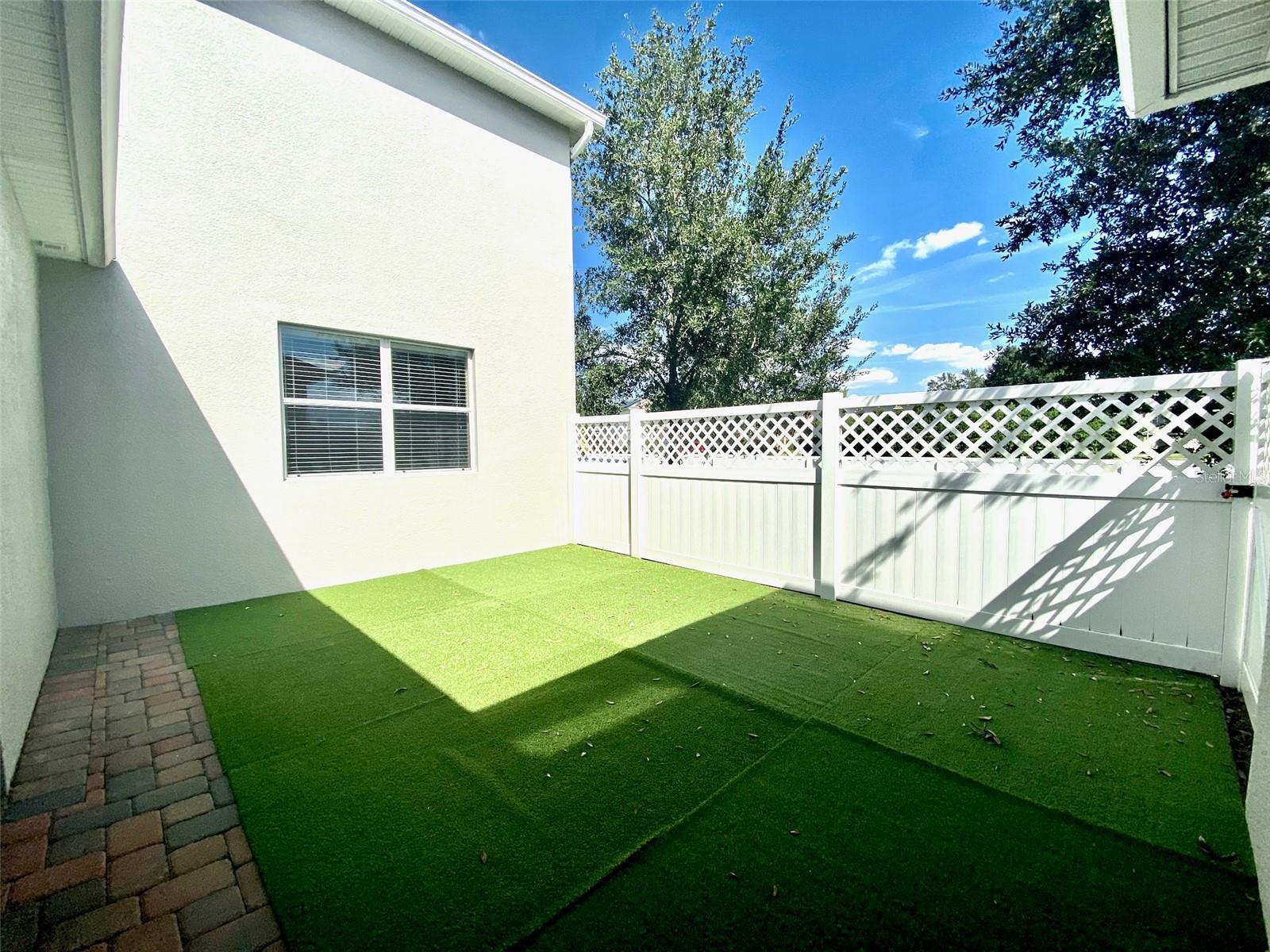12802 Strode Ln Property Photo 14