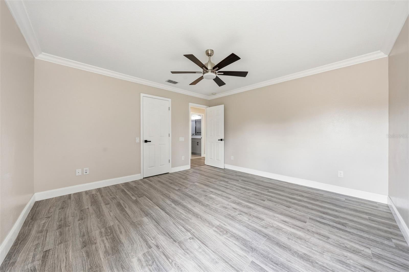 11326 Ledgement Ln Property Photo 33