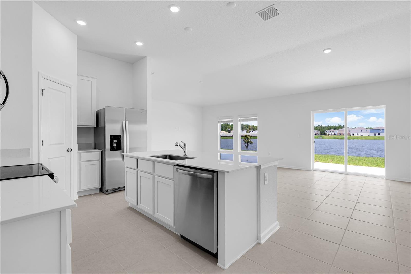 5803 Le Marin Way Property Photo 7
