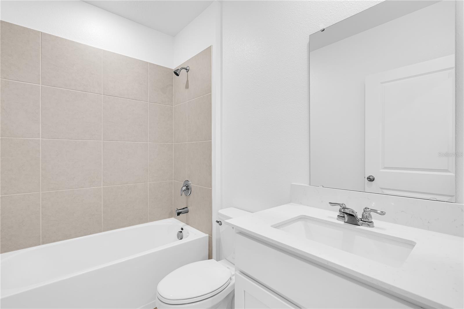 5803 Le Marin Way Property Photo 9