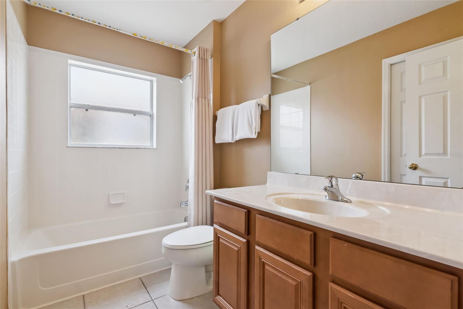 1162 Solana Cir Property Photo 33