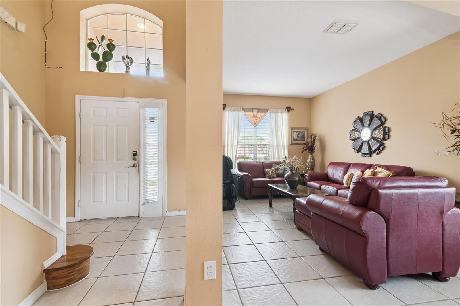 1162 Solana Cir Property Photo 34