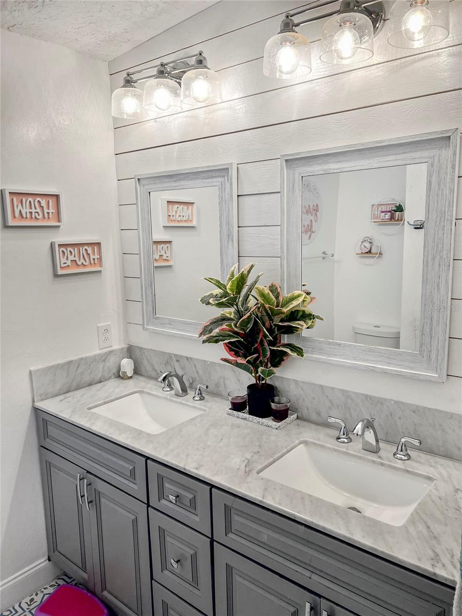 4048 Mallard Point Ct Ct Property Photo 14
