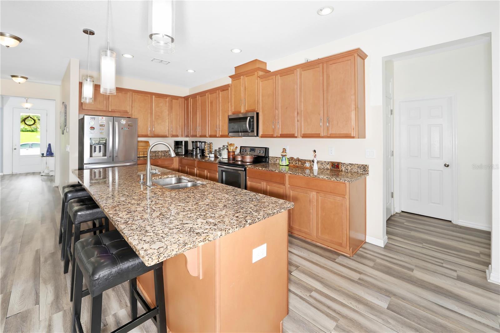 3107 Stonegate Dr Property Photo 8