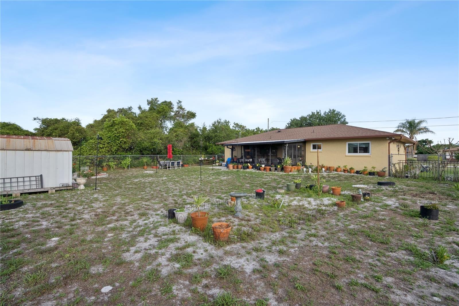 1405 Coronet Dr Property Photo 28