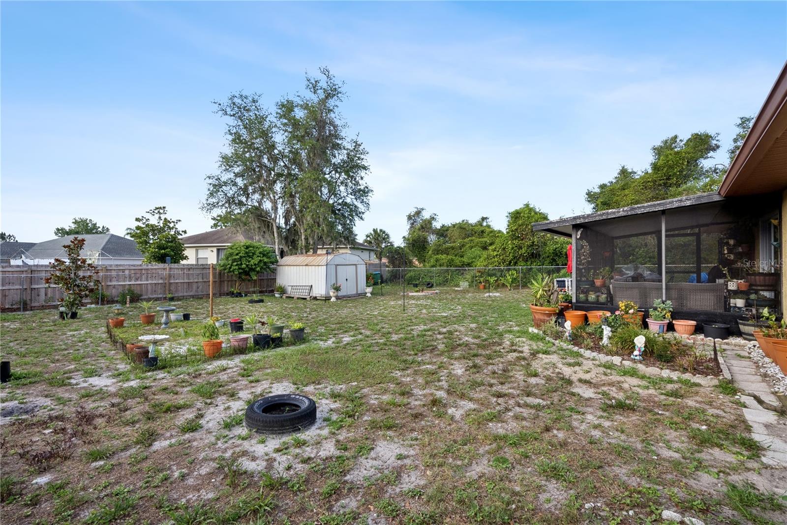 1405 Coronet Dr Property Photo 29