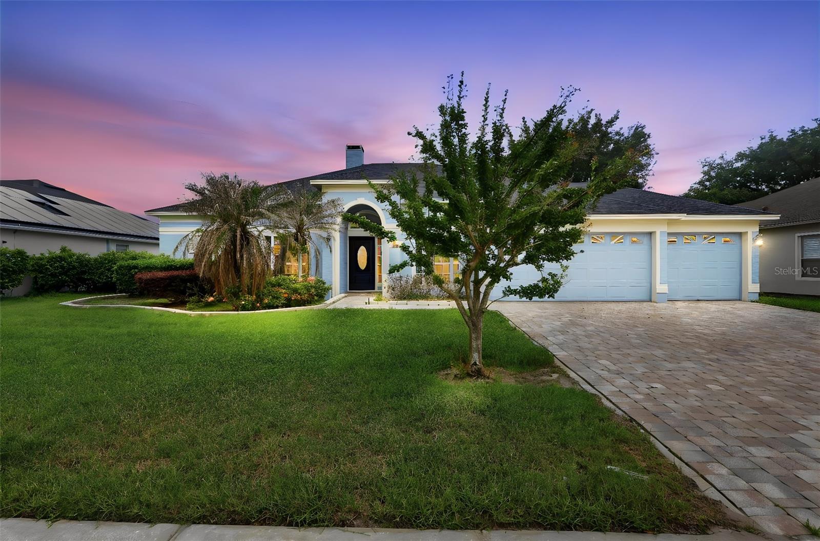 120 Blue Stone Cir Property Photo 1