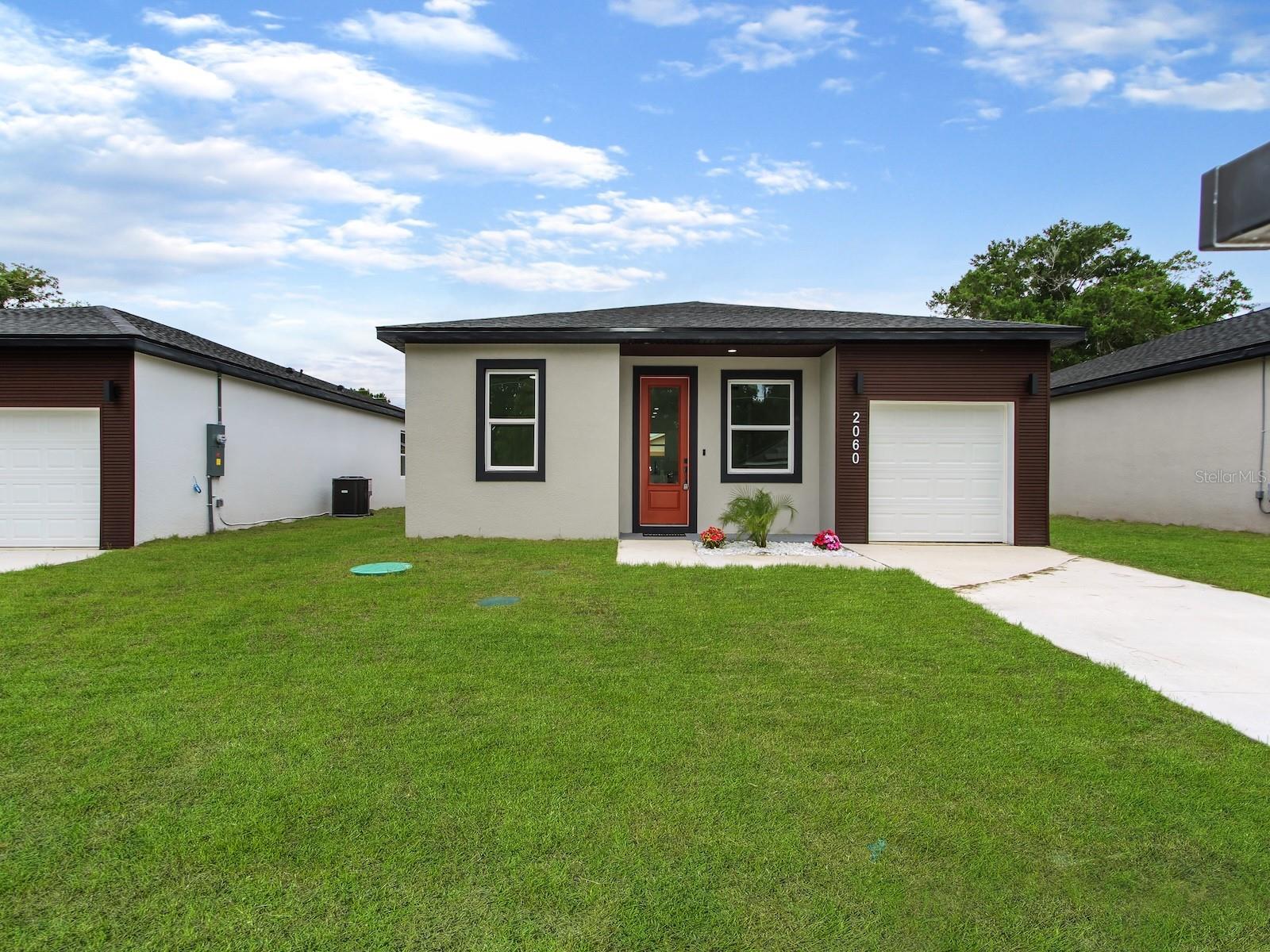 2060 Dixie Ave Property Photo 2