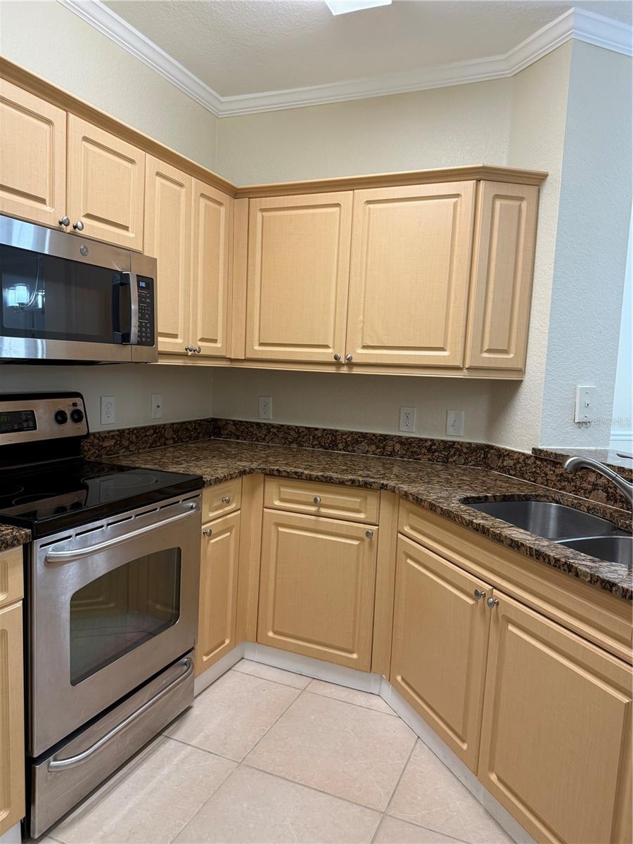 3725 Conroy Rd #2127 Property Photo 10