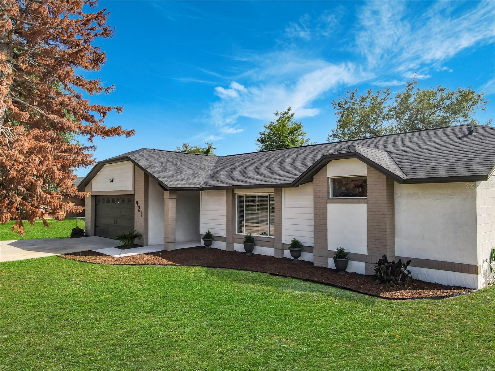 921 Fort Smith Blvd Property Photo 1