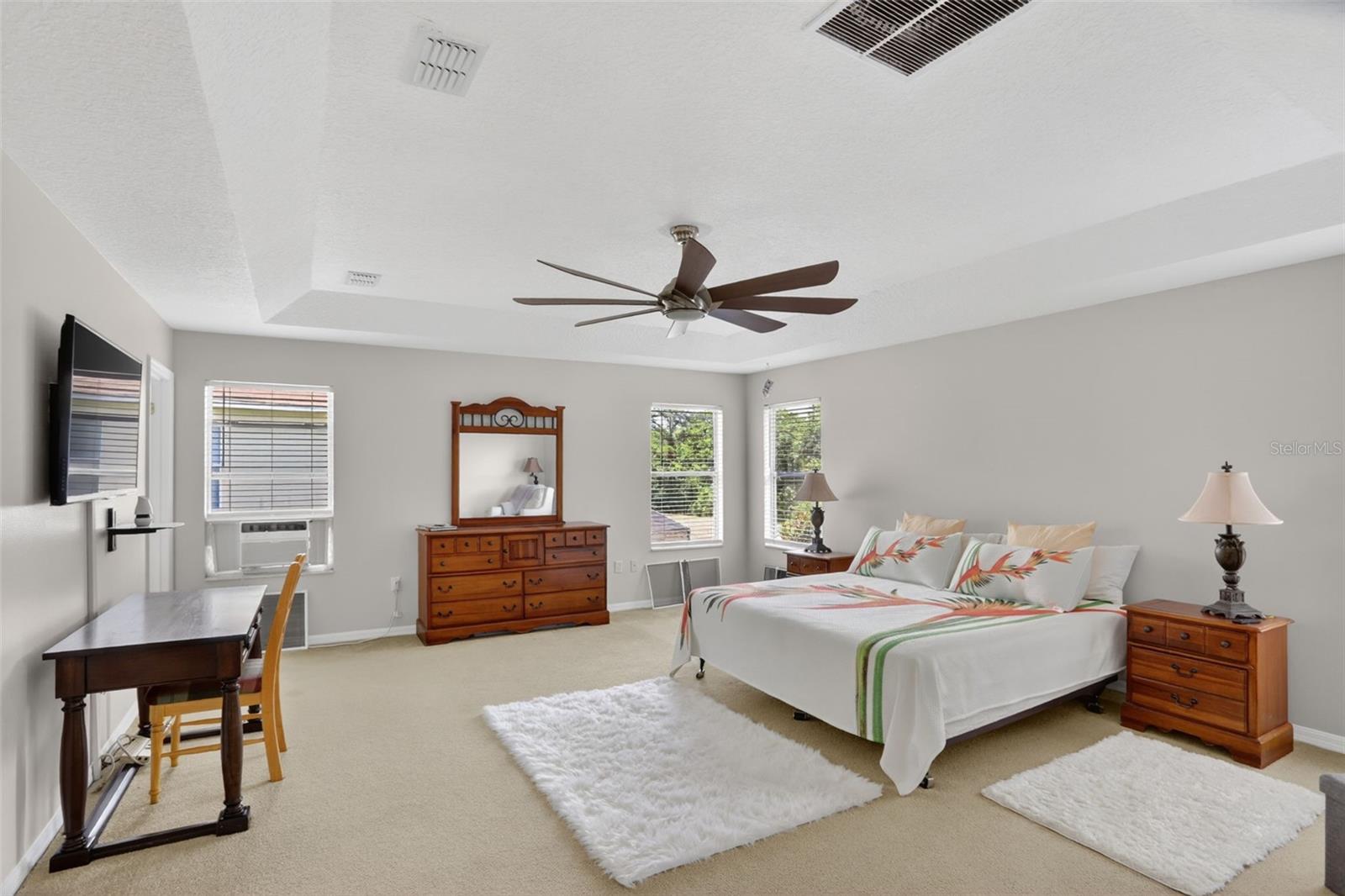 388 Sand Ridge Dr Property Photo 10
