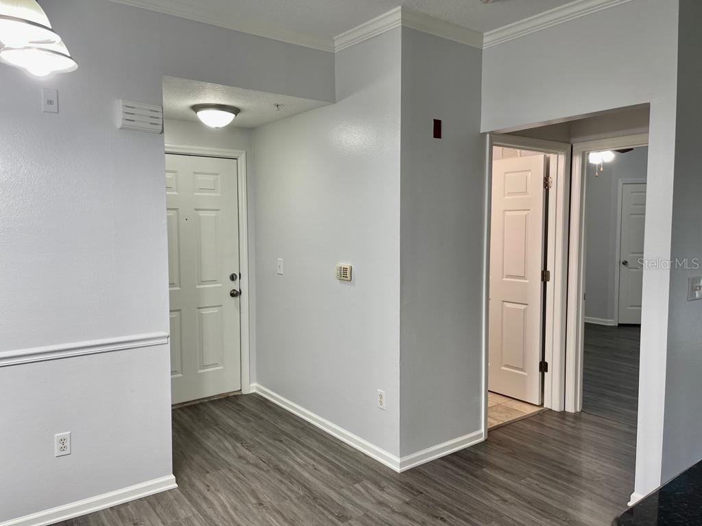 14316 Fredricksburg Dr #514 Property Photo 2