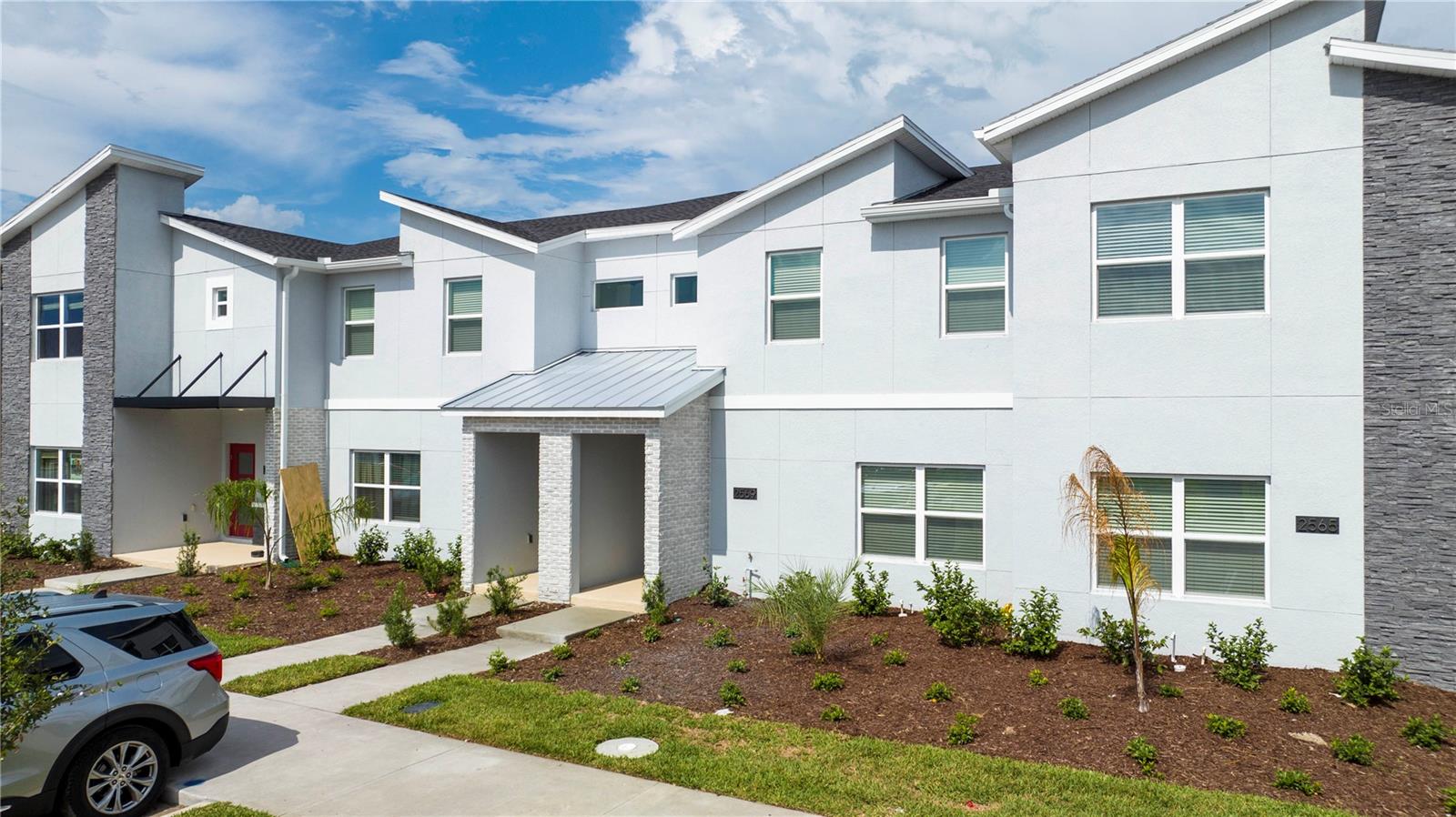 2569 Reading Trl Property Photo 2