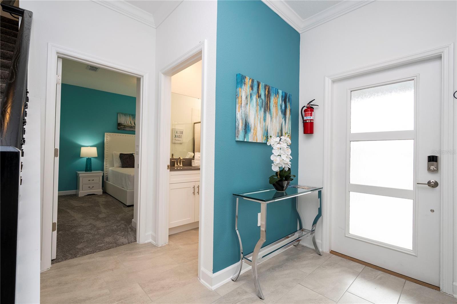 2569 Reading Trl Property Photo 4