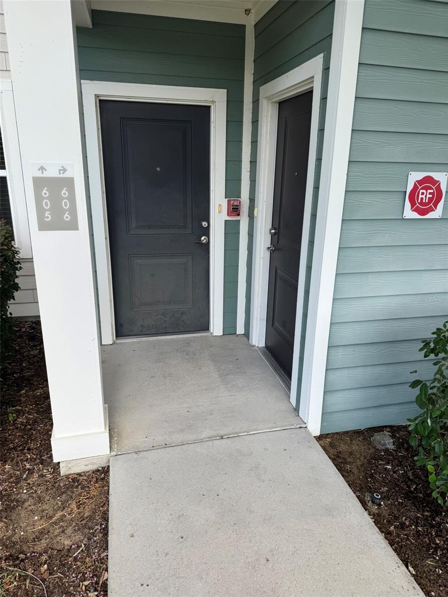 2460 Ann Rou Rd #606 Property Photo 2
