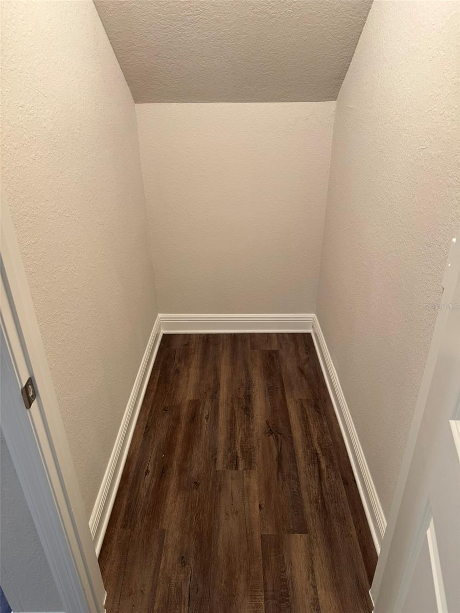 2460 Ann Rou Rd #606 Property Photo 12